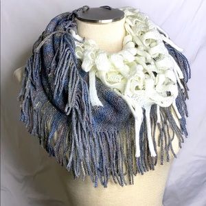 Beautiful scarf 🧣